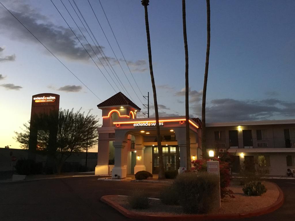 Extend-A-Suites Phoenix Exterior foto